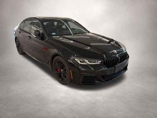 Black Sapphire Metallic 2023 BMW 540 i xDrive