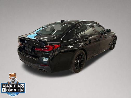 Black Sapphire Metallic 2023 BMW 540 i xDrive