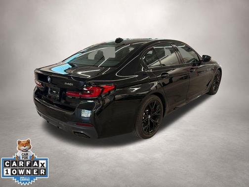 Black Sapphire Metallic 2023 BMW 540 i xDrive