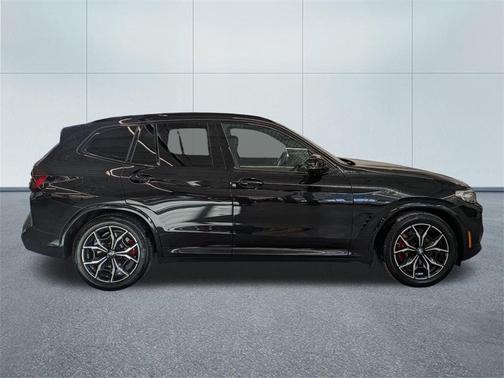 2023 BMW X3 M40i