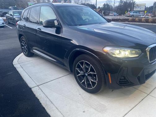 2023 BMW X3 M40i