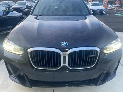2023 BMW X3 M40i