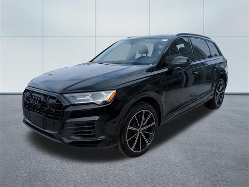 2022 Audi Q7 55 Premium Plus