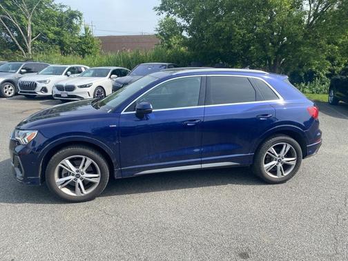 2021 Audi Q3 45 S line Premium