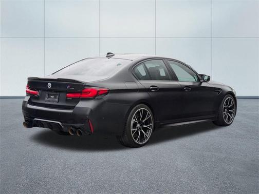 2023 BMW M5 Base