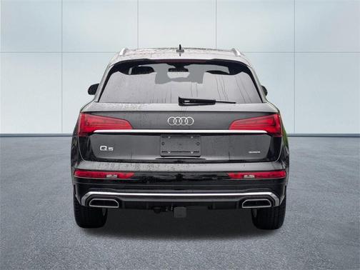 2025 Audi Q5 55 S line quattro Premium