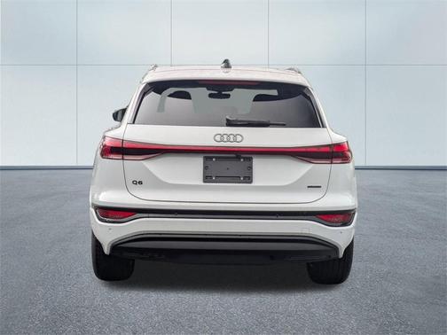 2025 Audi Q6 e-tron Premium