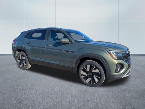 2026 Volkswagen Atlas Cross Sport 2.0T SE