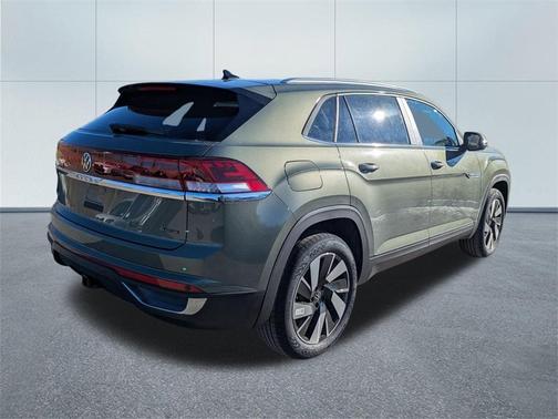 2026 Volkswagen Atlas Cross Sport 2.0T SE