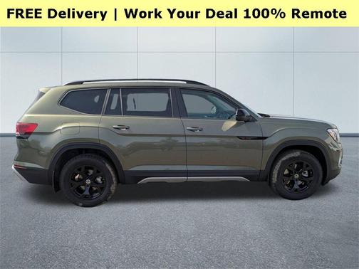 2025 Volkswagen Atlas 2.0T Peak Edition