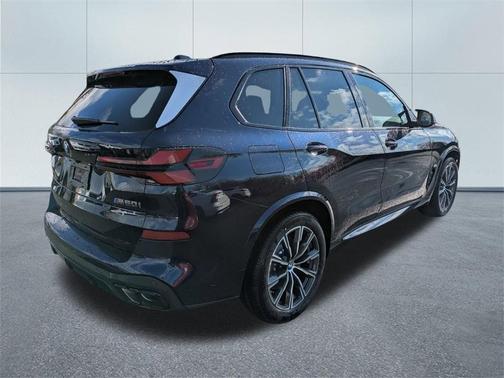 2026 BMW X5 M60i