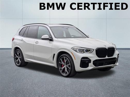 2022 BMW X5 M50i
