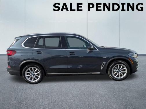 2022 BMW X5 PHEV xDrive45e