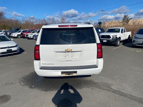 2016 Chevrolet Suburban LT