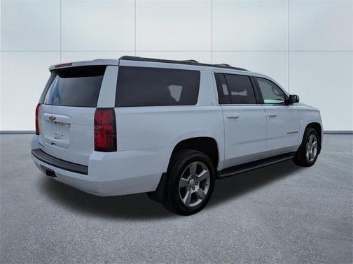 2016 Chevrolet Suburban LT