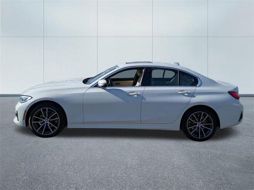 2021 BMW 330 i xDrive