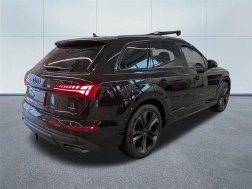 2026 Audi Q7 55 Premium Plus