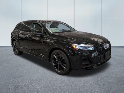 2026 Audi Q7 55 Premium Plus