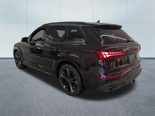 2026 Audi Q7 55 Premium Plus