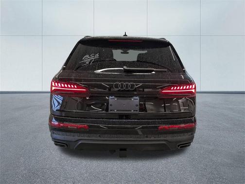 2026 Audi Q7 55 Premium Plus