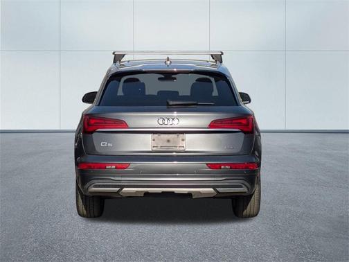 2022 Audi Q5 45 S line quattro Premium