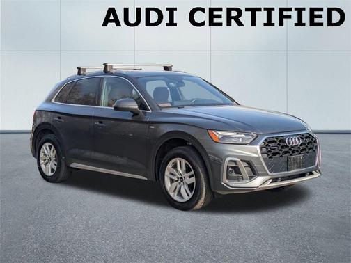 2022 Audi Q5 45 S line quattro Premium