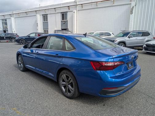 2022 Volkswagen Jetta 1.5T SE