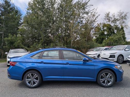 2022 Volkswagen Jetta 1.5T SE