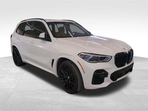 Alpine White 2023 BMW X5 M50i