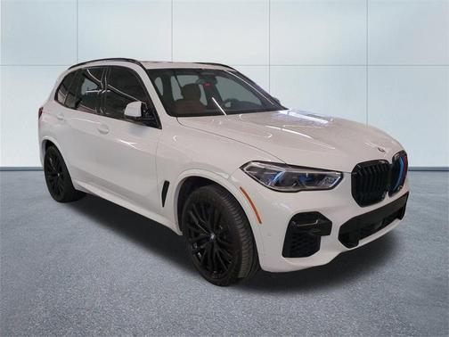 2023 BMW X5 M50i