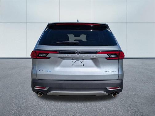 2024 Toyota Grand Highlander Hybrid MAX Platinum