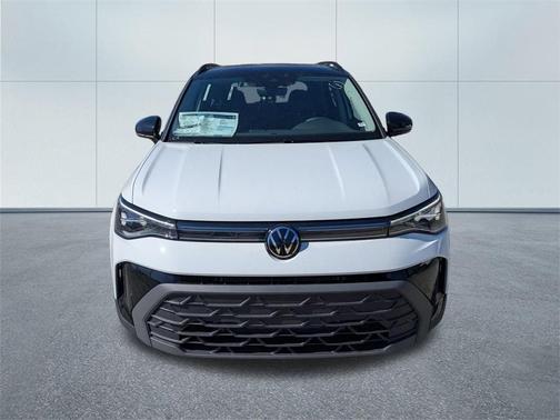 2025 Volkswagen Taos 1.5T SE Black
