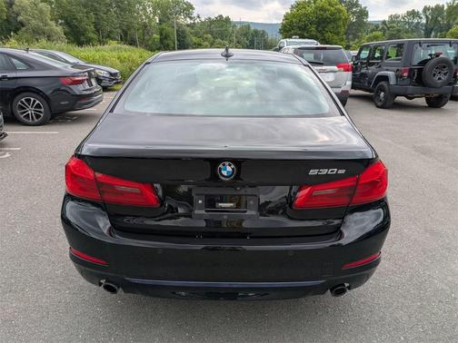 2018 BMW 530e xDrive iPerformance