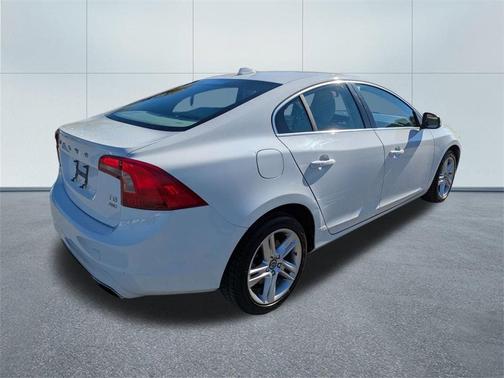 2015 Volvo S60 T5 Premier