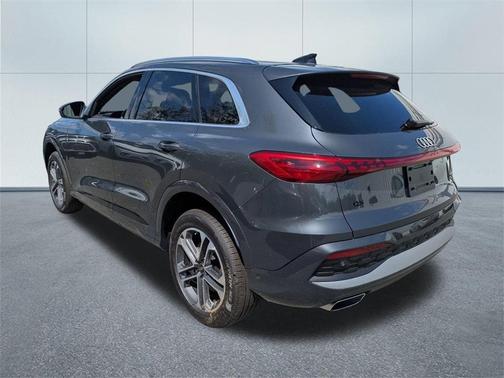 2025 Audi Q5 2.0T quattro Premium