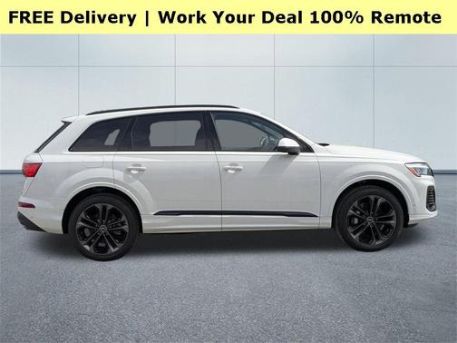 2025 Audi Q7 55 Premium Plus