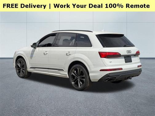 2025 Audi Q7 55 Premium Plus