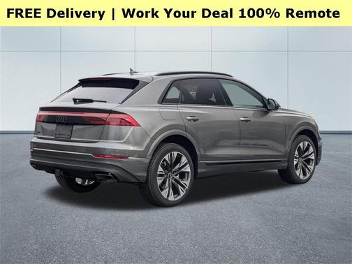2025 Audi Q8 55 Premium