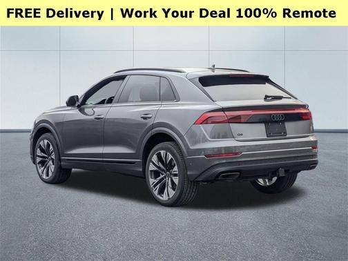 2025 Audi Q8 55 Premium