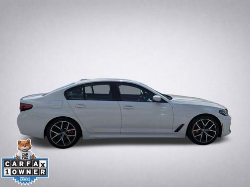 Alpine White 2023 BMW 530 i xDrive