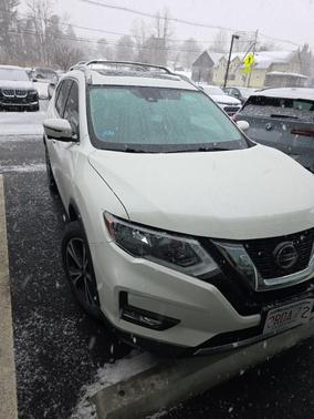 2020 Nissan Rogue SV