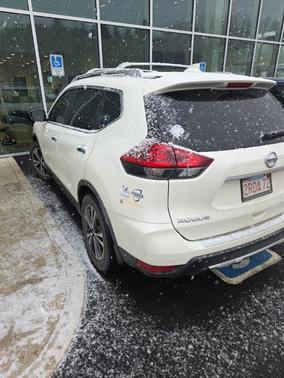 2020 Nissan Rogue SV