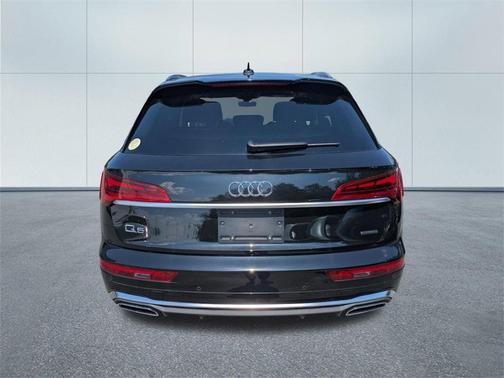2025 Audi Q5 55 S line quattro Premium