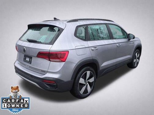 Pyrite Silver Metallic 2024 Volkswagen Taos 1.5T S