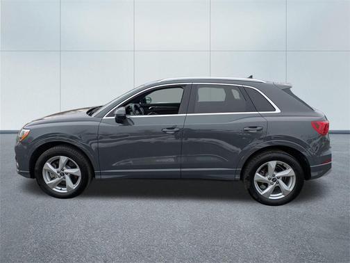 2022 Audi Q3 40 Premium