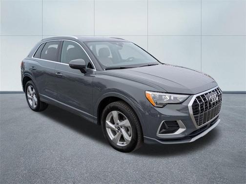 2022 Audi Q3 40 Premium