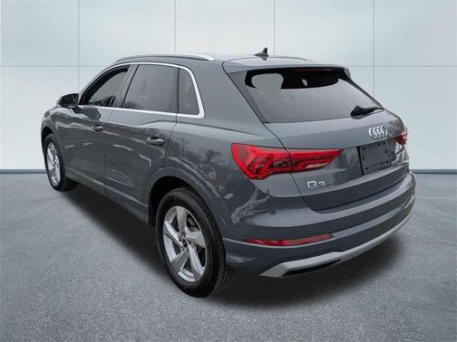 2022 Audi Q3 40 Premium