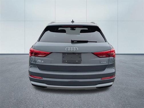 2022 Audi Q3 40 Premium