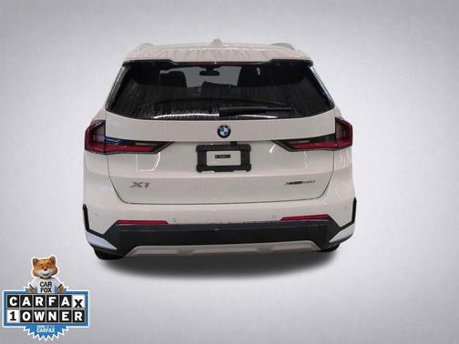 Alpine White 2025 BMW X1 xDrive28i