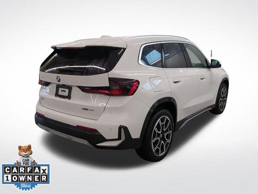 Alpine White 2025 BMW X1 xDrive28i